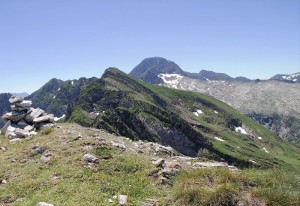 Le Tuc de la Messe 2446m.avec, à l'arrière plan, le Mt Valier