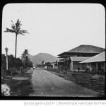 Sumatra. La grande rue d'Oulélé